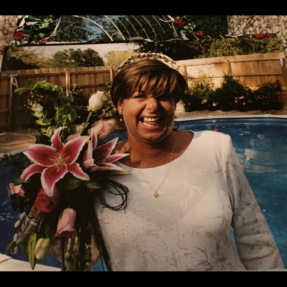 Meet your Posher, Lori - Picture 4 of 11